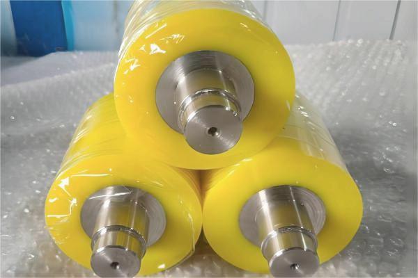 ゴムローラー：さまざまな産業で活躍する汎用部品